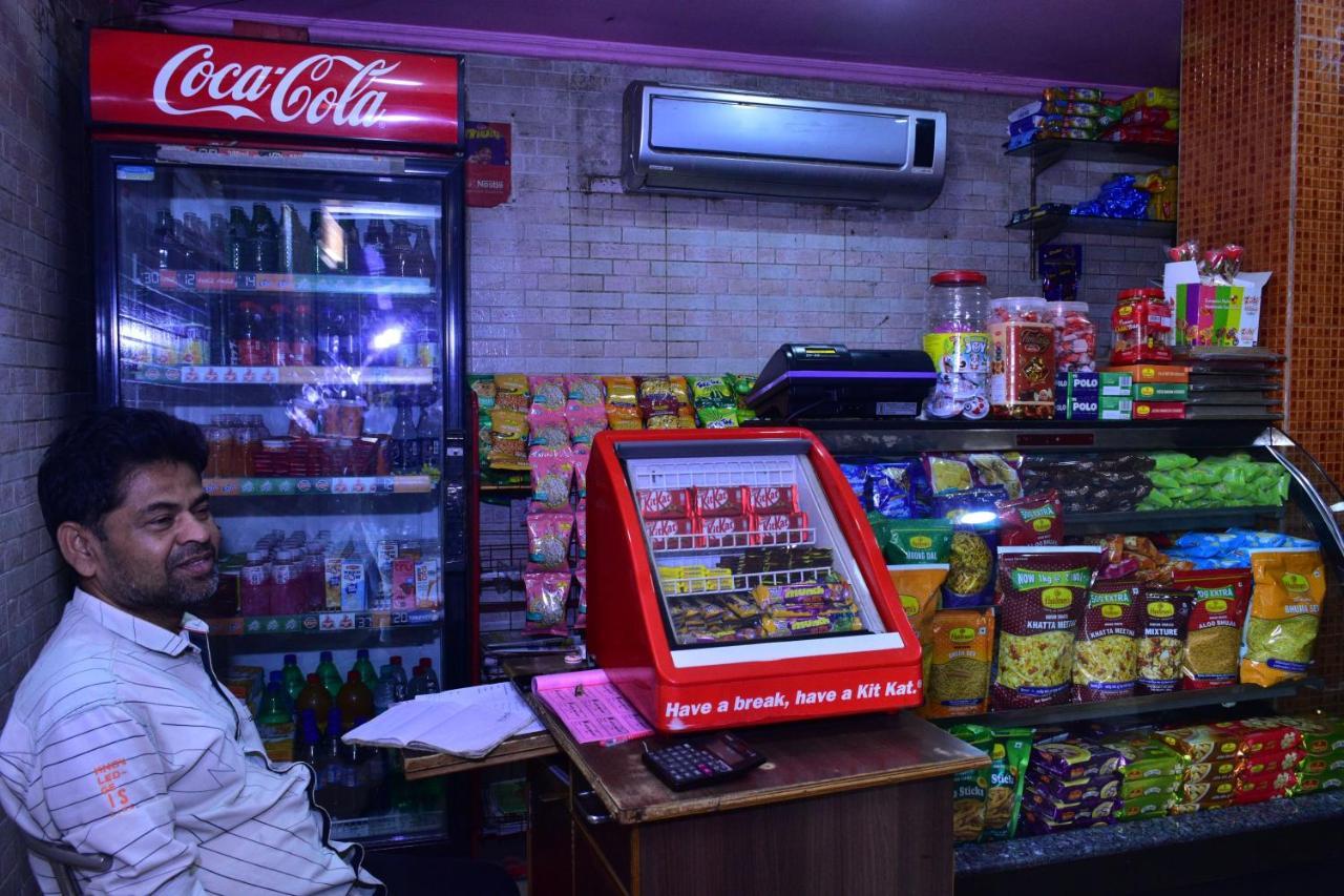 Haridaspur Hotel Mid East المظهر الخارجي الصورة